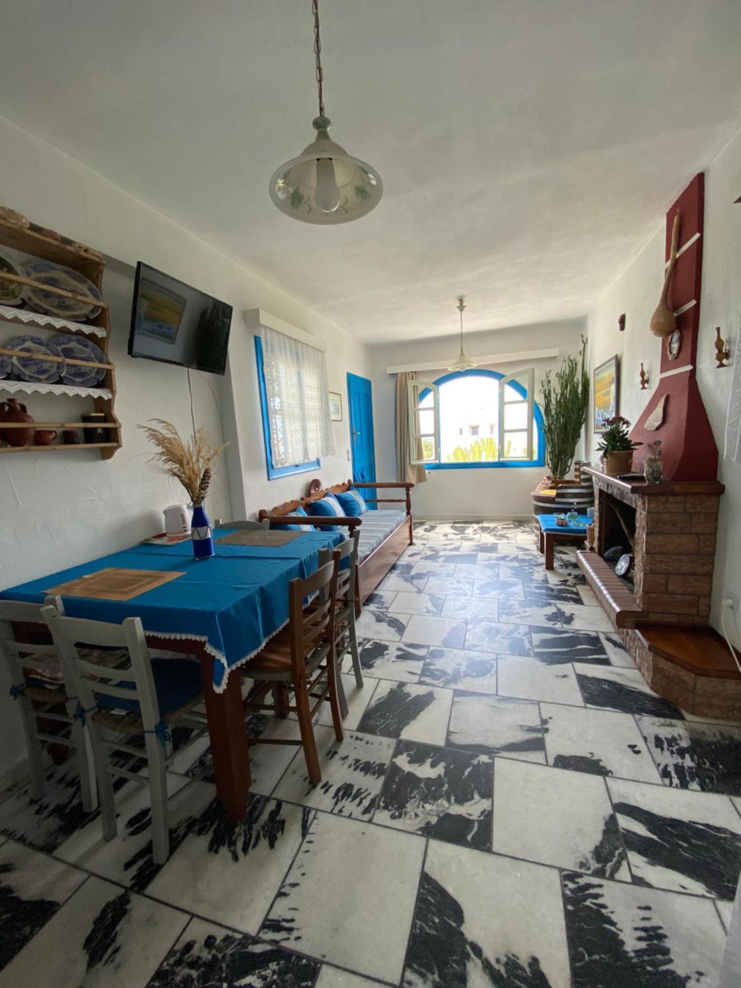 Matina Naxos - Mikri Vigla Guest House Room photo