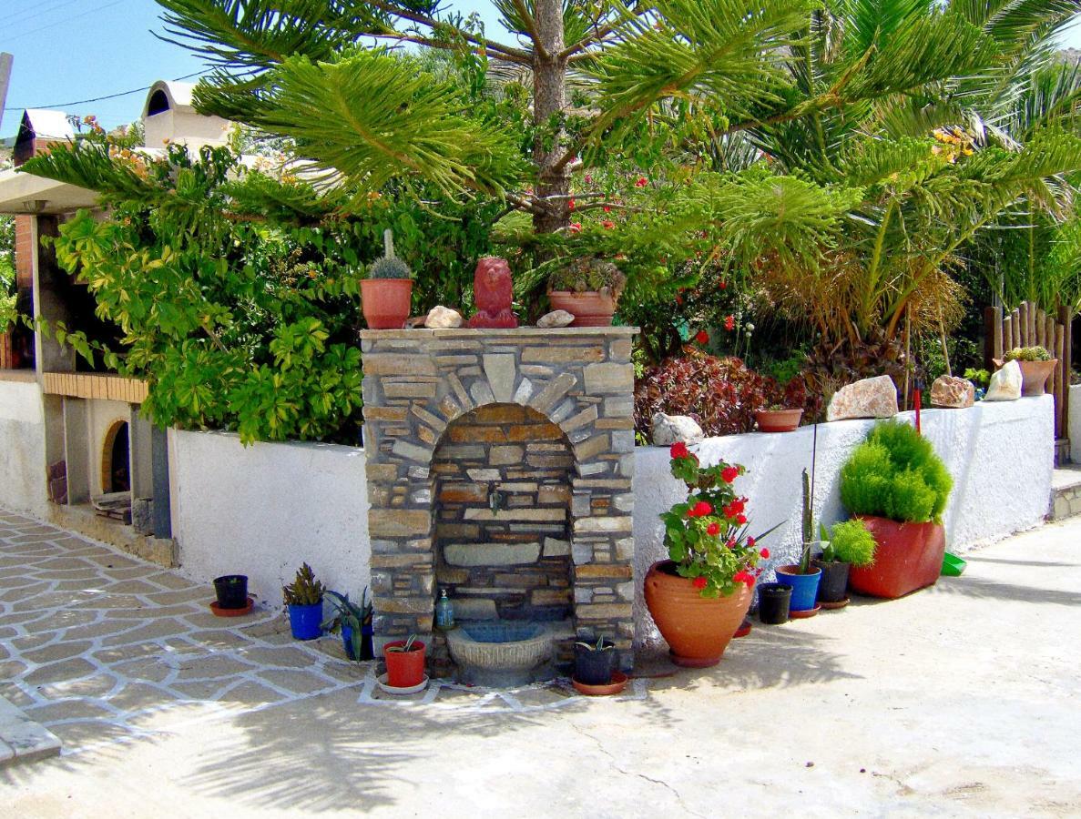 Matina Naxos - Mikri Vigla Guest House Exterior photo